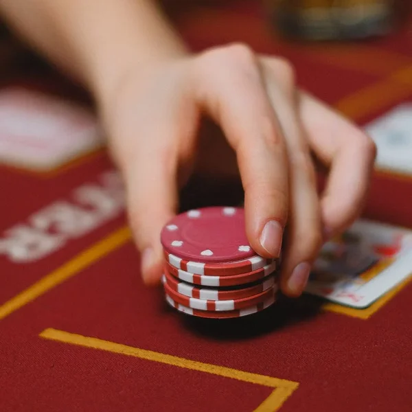 彩票平台棋牌游戏